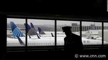 United Airlines tells staff to take 20 unpaid days off before October and will lay off 30% of them