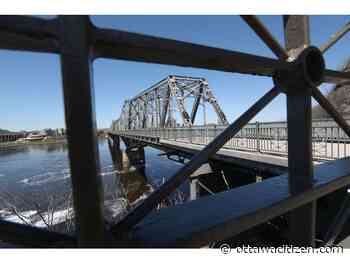 'Worrisome' damage forces closure of Alexandra Bridge for about three weeks - Ottawa Citizen