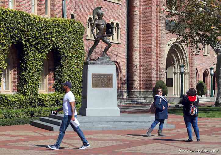 USC sued over refunds of campus fees