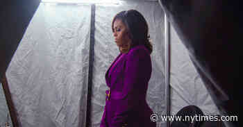 ‘Becoming’ Review: Michelle Obama’s Lesson in Staying on Script