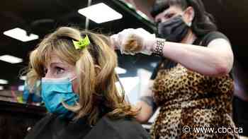 Hair salons, barbershops should not open first amid pandemic, stylist says