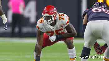 Cowboys reach deal with OL Erving, source says