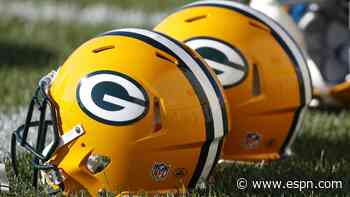 Pack fellowship goes to friend of LaFleur, Rodgers