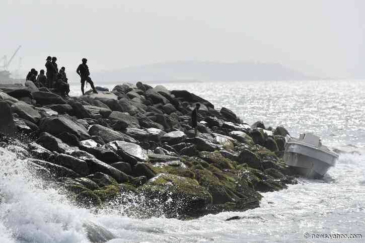 Trump denies ties to Venezuelan attack with 2 US men jailed