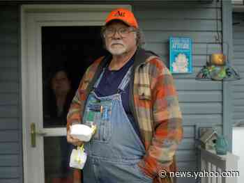 A Kansas farmer who donated one of his only N95 masks to New York was given a bachelor's degree by the same university he dropped out of in 1971