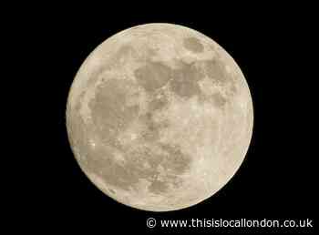 May's 'Super Flower Moon': When to see the last 2020 supermoon in UK