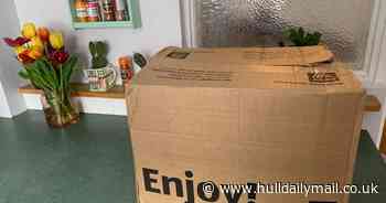 Mixed reaction over Aldi food boxes with reports of damaged goods
