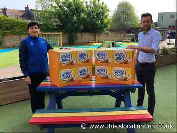 Balham school receives breakfast donation from Aldi