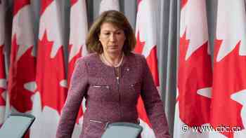 As Quebec opens up, Canada's top science adviser questions province's lack of COVID-19 testing