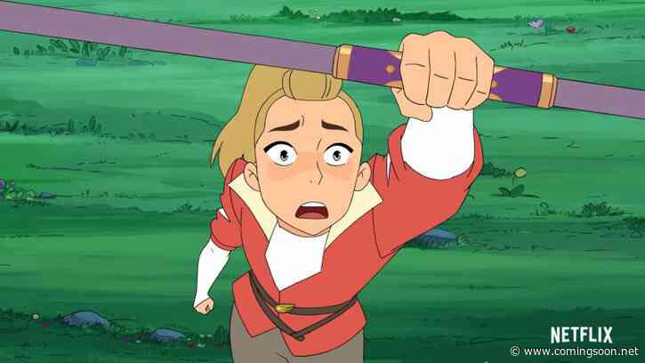 She-Ra and the Princesses of Power Season 5 Clip: Adora Struggles Without Her Powers 