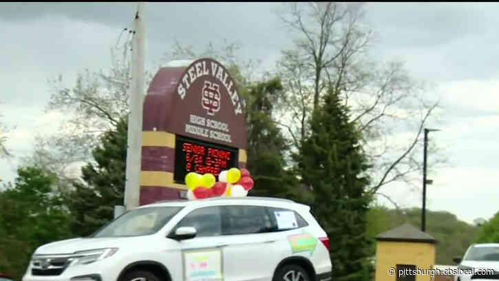 Steel Valley School District Teachers Hold Parade For Students