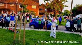 Elvis tribute act delights neighbours during lockdown in Northolt