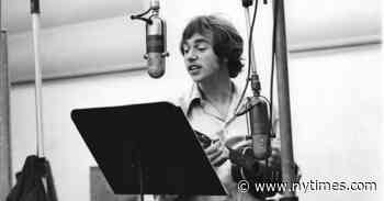 Ian Whitcomb, Rocker Turned Pop Music Historian, Dies at 78