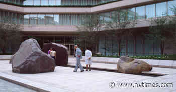 Plan to Remove a Million-Pound Granite Sculpture Draws Fire