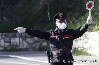 Milano, ha 5 kg di "erba" in auto: preso perché senza mascherina - askanews