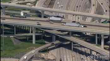 Traffic returning to Houston highways as businesses reopen - KTRK-TV