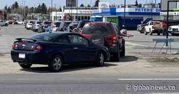 No complaints after Peters’ Drive-In excitement spills out to Gateway Boulevard