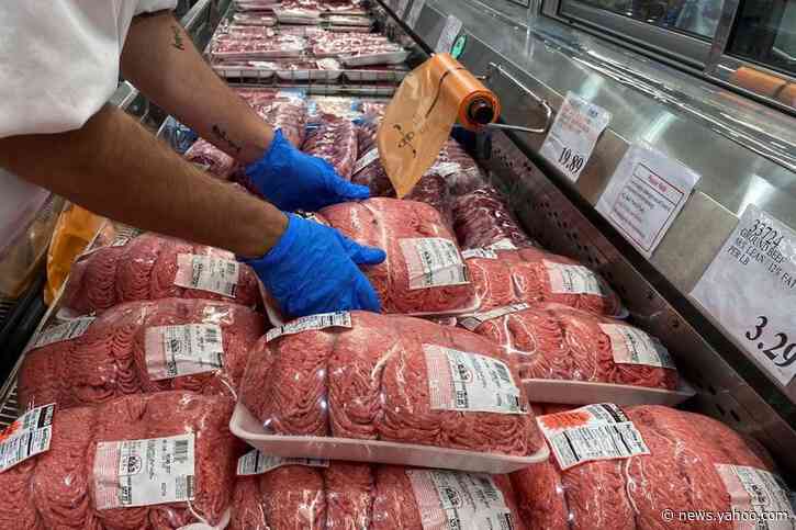 Union opposes reopening U.S. meat plants as more workers die