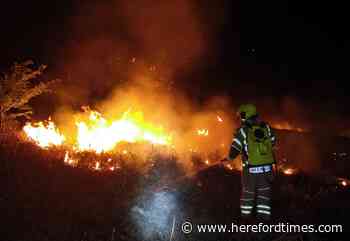 Firefighters tackle large Herefordshire grassland blaze - Hereford Times