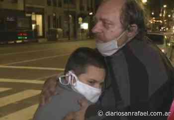 Buenos Aires: Su esposa murió, perdió el trabajo en la cuarentena y quedó en la calle con su hijo de 10 años - Diario San Rafael