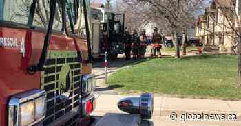 2 people injured in separate Saskatoon house fires - Global News