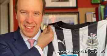Health Secretary auctions his NUFC shirt for NHS scrubs cash