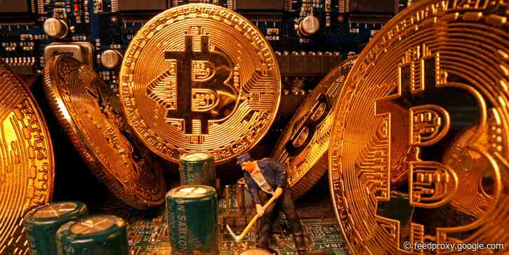 A hedge-fund chief overseeing $2 billion shares 5 reasons he sees bitcoin surging 900% by the end of 2021 as Paul Tudor Jones dives into the asset