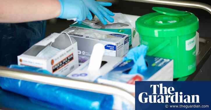 UK care homes scramble to buy their own PPE as national deliveries fail