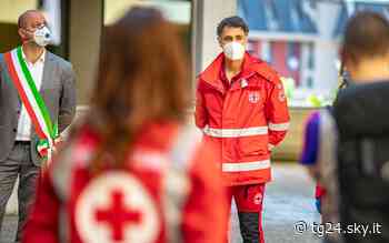 Coronavirus, ad Alzano Lombardo con la Croce Rossa c'è Raoul Bova FOTO - Sky Tg24