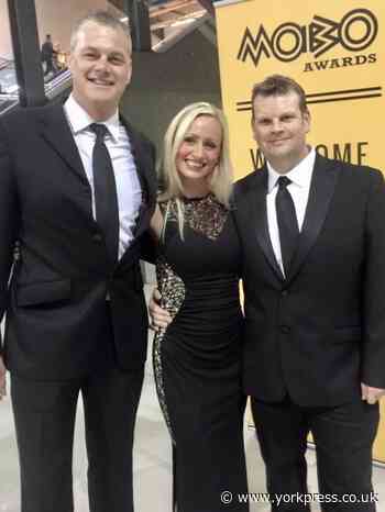 Florist's NHS tribute after brother falls seriously ill with coronavirus