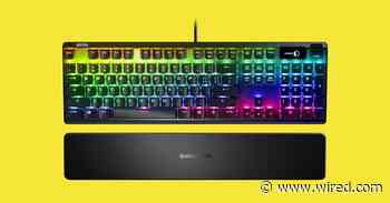 8 Best Keyboards for Gaming (And a Little Work, Too)