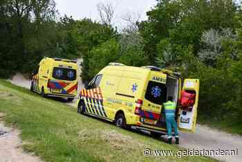 Kitesurfer (28) uit Den Bosch overleden na ongeluk op strand bij Kamperland