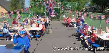 Bolton united yet apart to honour 75th anniversary of VE Day - The Bolton News