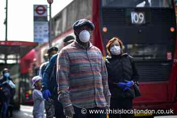 Public transport passengers in London told to wear face coverings