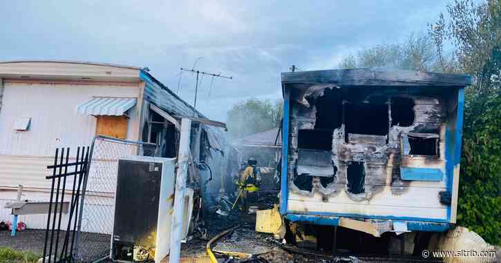 Fire sweeps through 3 mobile homes in Salt Lake City