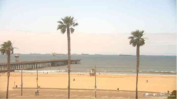 Seal Beach opens Monday; Los Angeles beaches will re-open Wednesday