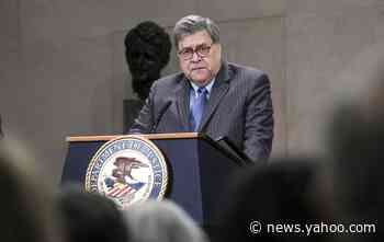 2,000 former DOJ, FBI officials call on Barr to resign over Michael Flynn case