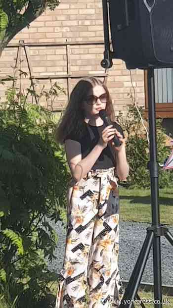 Roxy Hurst's second concert to support NHS