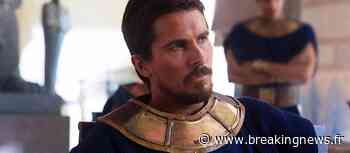 Thor combat Christian Bale dans le rôle d'Adam Warlock dans cette illustration. - Breakingnews.fr