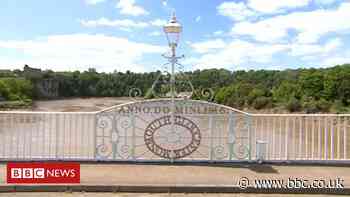 Coronavirus: Lockdown confusion at the borders