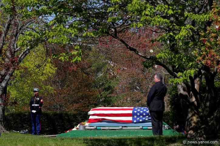 U.S. coronavirus death toll tops 80,000 - Reuters tally