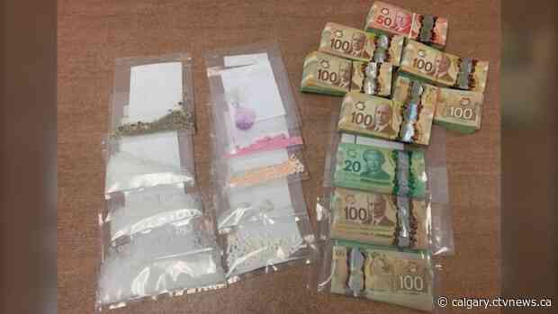 Lethbridge police seize $34K in cash, $13K worth of drugs during hotel room bust