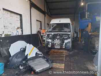 Police discover a vehicle 'chop shop' on Cow Lane, Daubhill - The Bolton News