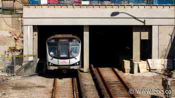 COVID-19 in Toronto: prime minister, premier mum on possible TTC bailout
