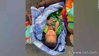 Woman traveling by foot gives birth, then walks another 100 miles with newborn