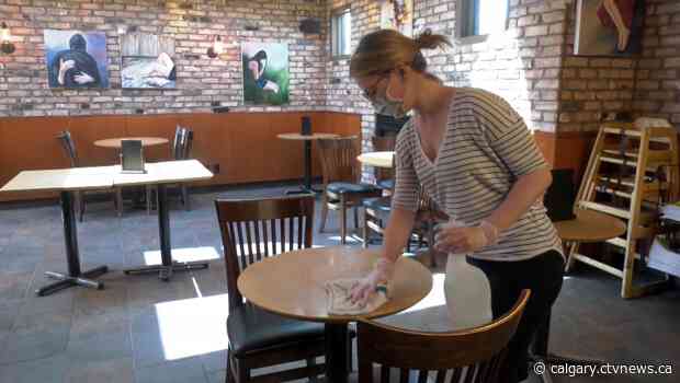 Stocked fridges and scheduled staff: Calgary restaurants face additional costs after province's last minute delay announcement