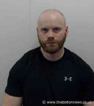 Thug who ordered taxi to Royal Bolton Hospital robbed driver at knife point