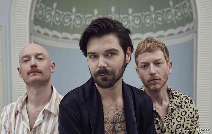 Listen to Biffy Clyro’s rip-roaring new single ‘Tiny Indoor Fireworks’