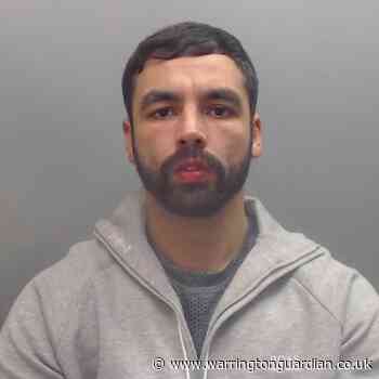 Burglary gang ringleader John Bridge wanted by police - Warrington Guardian