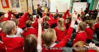 Government reveals rules over teachers wearing face masks as schools return